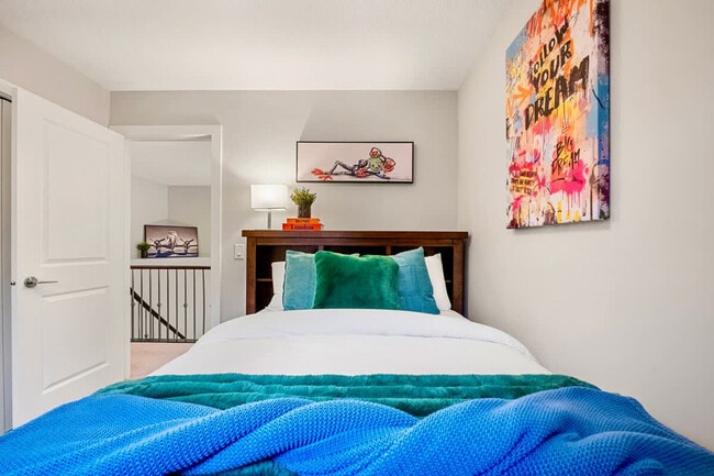 Building Photo - 200 Sherwood Sq NW