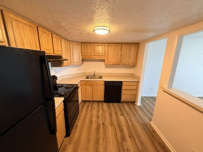 Interior Photo - 200 West Apartments