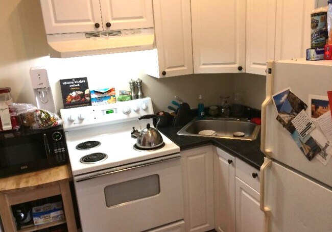 Foto del edificio - 1451 Tremont St