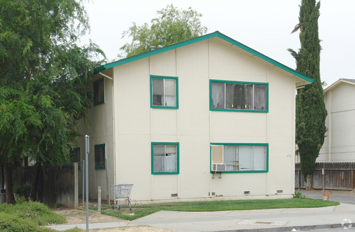 Foto del edificio - 476 Branham Ln E