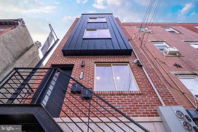 Foto del edificio - 2022 N 3rd St
