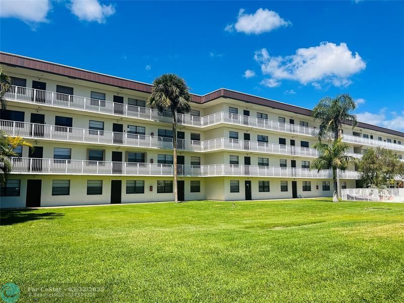 Foto principal - 500 NE 2nd St