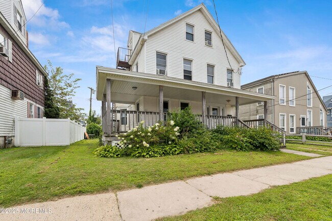 Foto del edificio - 113 12th Ave