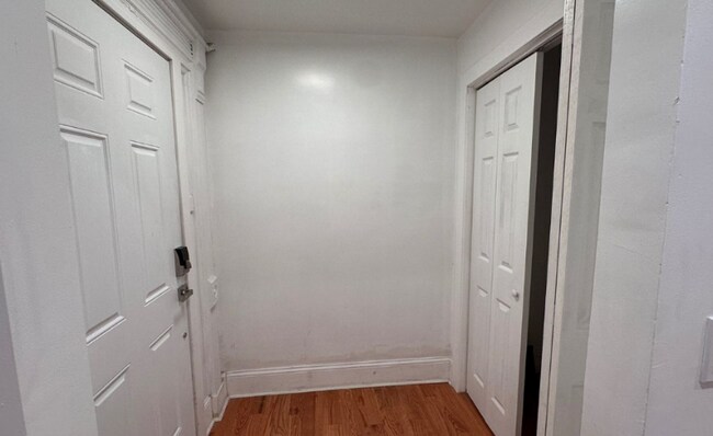 Building Photo - 1274 Bergen St