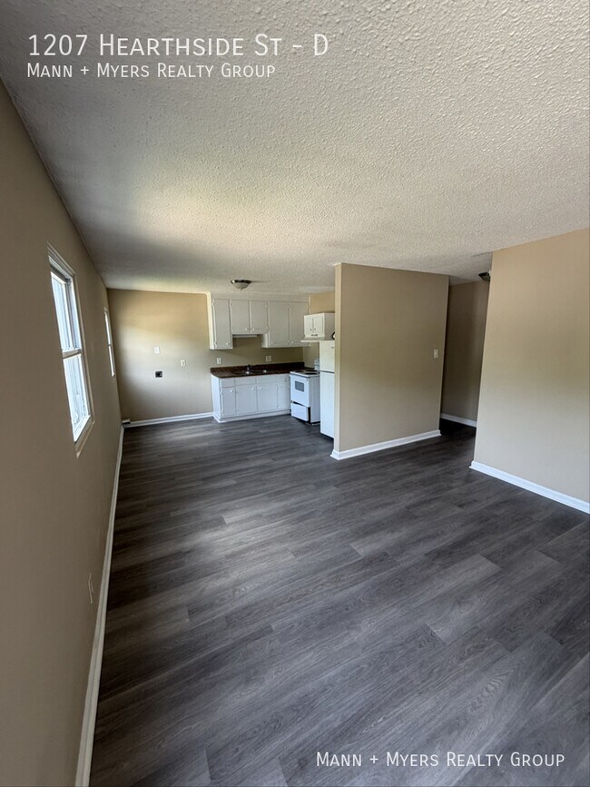Foto del edificio - 1207 Hearthside St