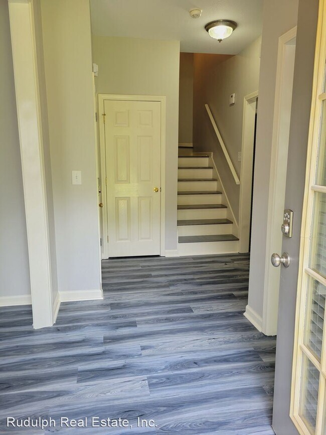 Building Photo - 549 Hackberry Ridge Cove