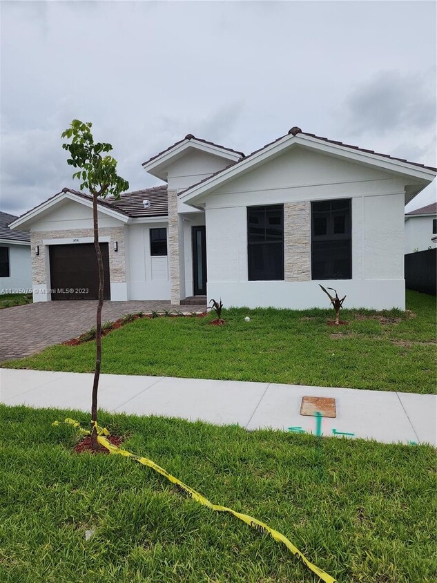 Primary Photo - 14541 SW 22nd Ter