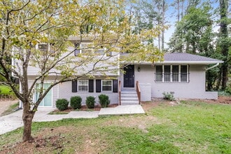 Building Photo - 4676 Pueblo Dr SW