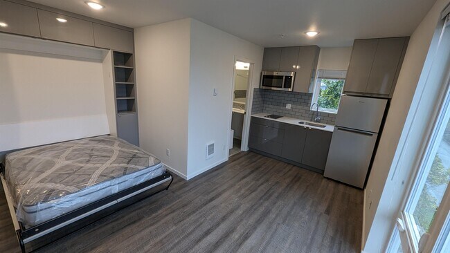 Foto del edificio - 6400 8th Ave NE