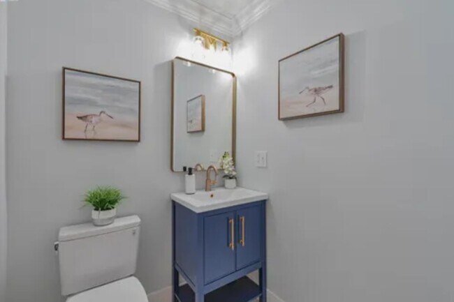 Foto del edificio - 5169 Lillian Ct