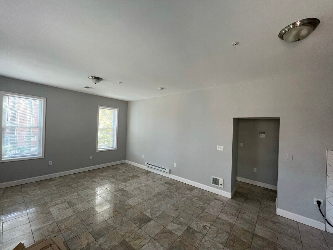 1200 Marlborough St Unit 5, Philadelphia, PA 19125 Room for Rent in