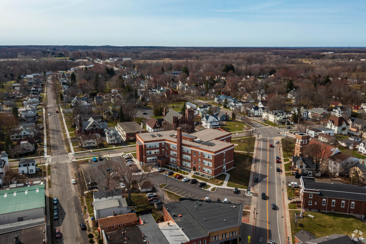 Aerial Photo - Holley Gardens