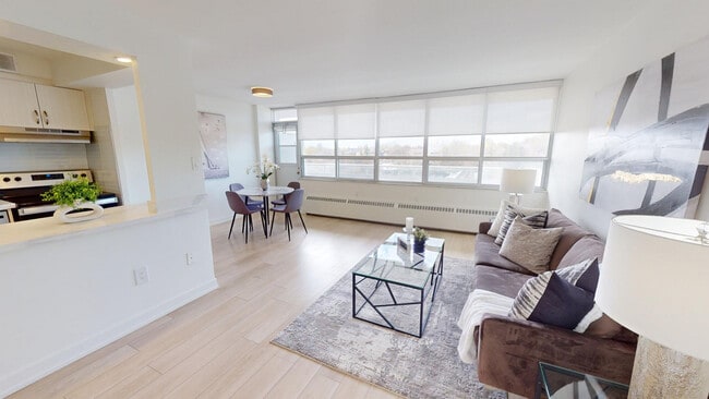 Building Photo - 30 Edith