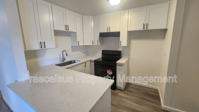 Foto del edificio - 2304 Spring Grove Ln