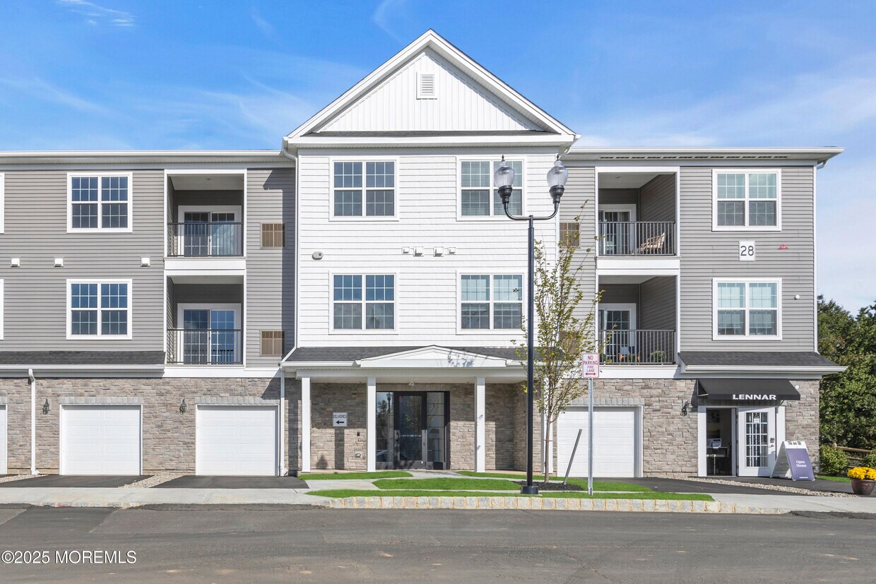 Primary Photo - 28311 Radford Ct