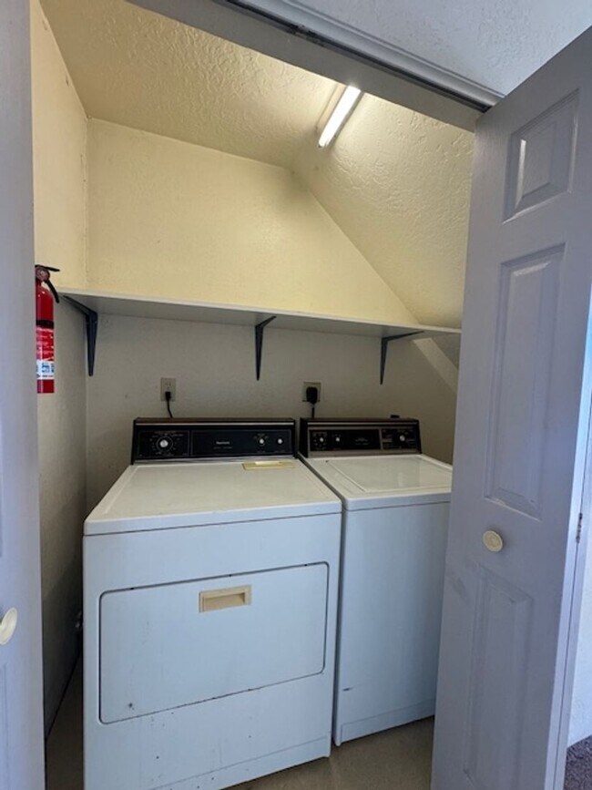 Foto del edificio - 1771 Golf Course Rd