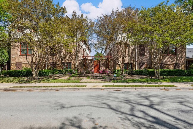 Foto del edificio - 3440 Rankin St