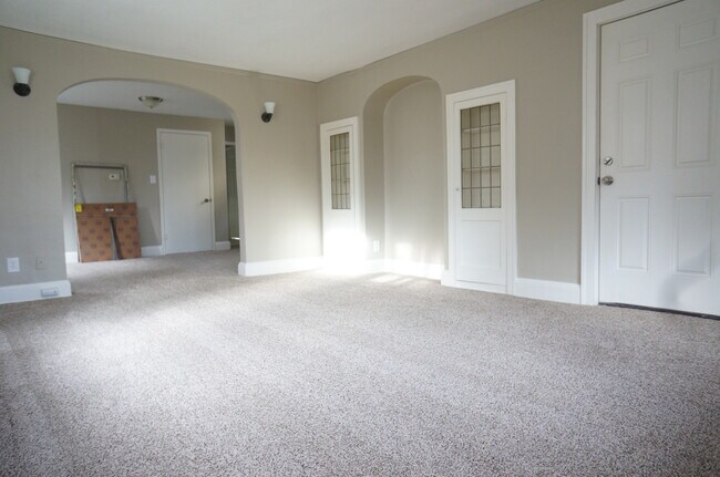 Foto del edificio - 1127 E 5th St