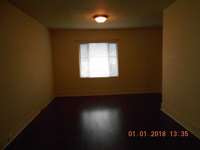 Foto del edificio - 2bd 1ba Home Washer and Dryer