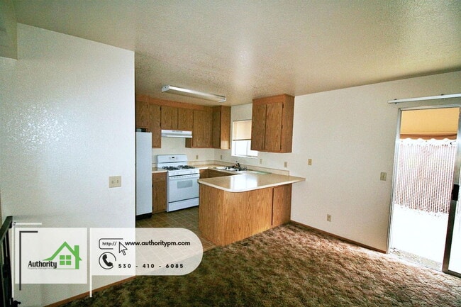 Building Photo - 3315 Magnums Way