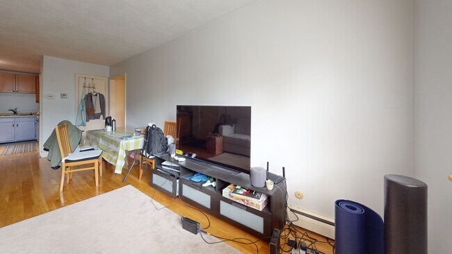 Foto del edificio - 11 Cogswell Ave