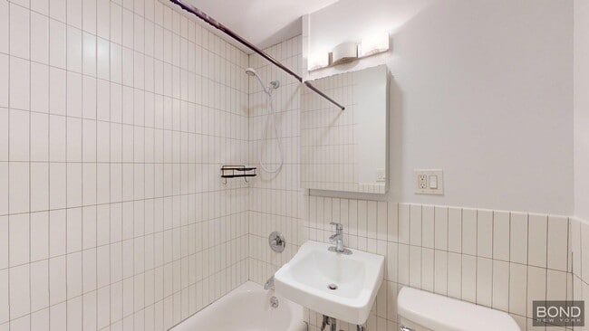 Foto del edificio - 347 E 76th St