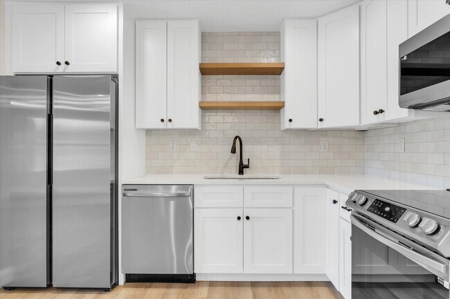 Brand New Cabinets - 2052 Saint Christopher Way