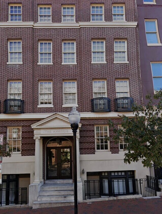 Primary Photo - 1201 N Charles St