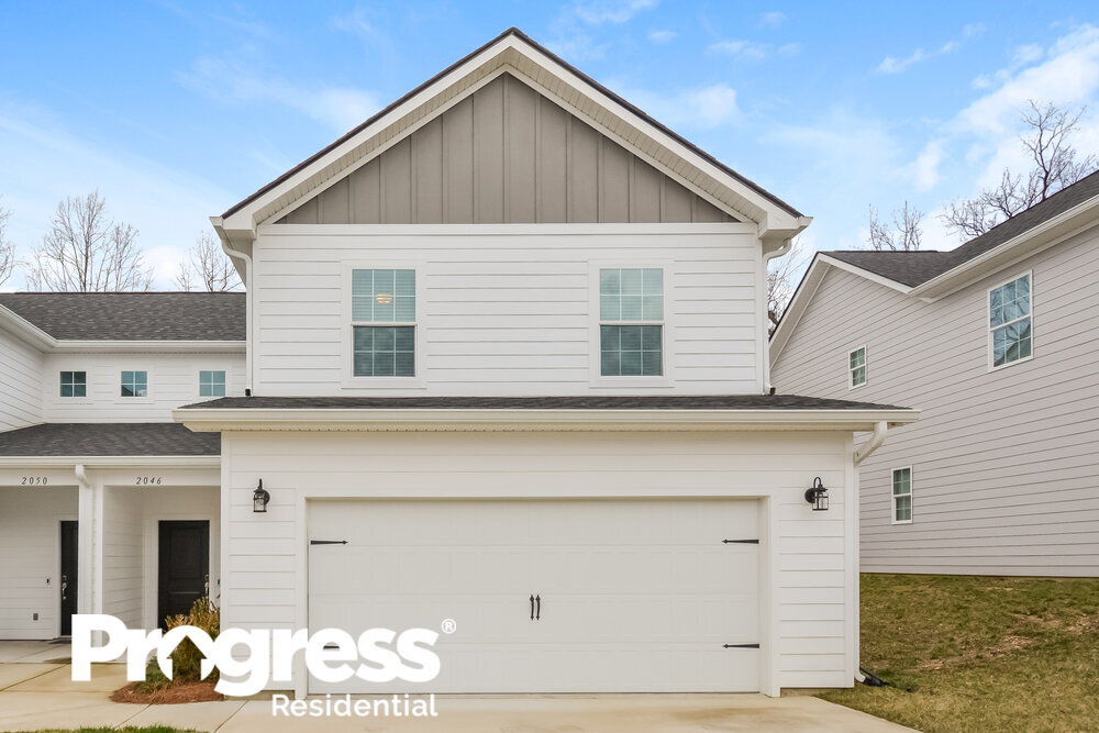 2046 Miramar Cir, Chattanooga, TN 37421 Townhome Rentals in