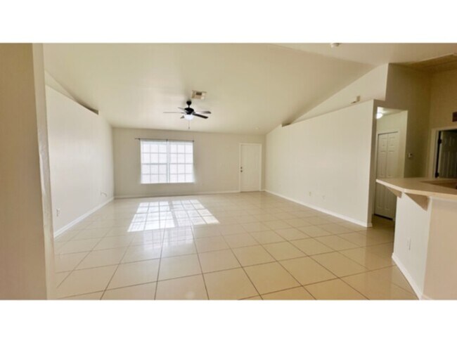 Building Photo - Move-In Ready! Beautiful! NE Cape 4 Bedroom 2 Bath Home!