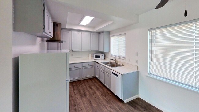 Building Photo - 2350 Osbun Rd