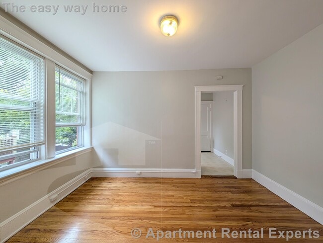 Building Photo - 156-158 Summer St Unit #110