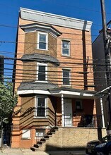 Building Photo - 35 Norfolk St