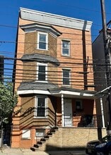 Building Photo - 35 Norfolk St