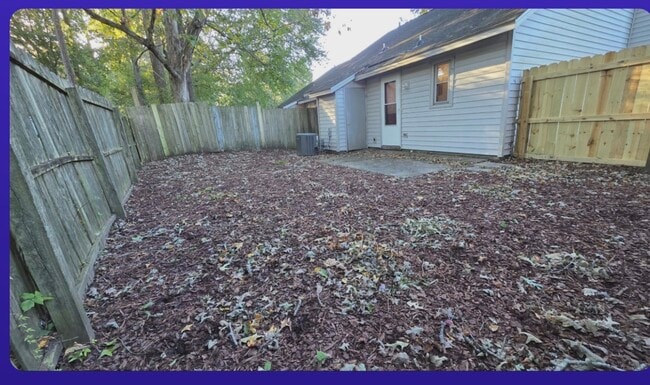 Foto del edificio - 1501 Dartmouth Ln