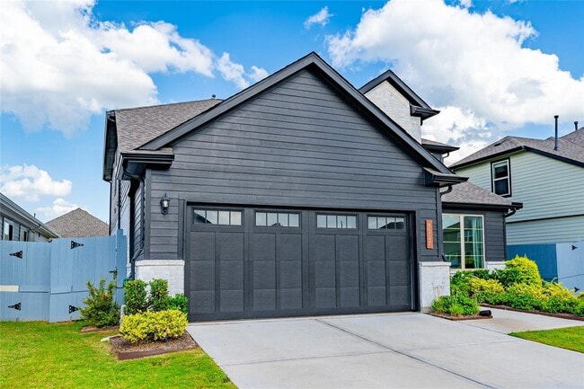 Building Photo - 8327 Threadfin Wy