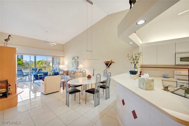 Foto del edificio - 7654 Pebble Creek Cir