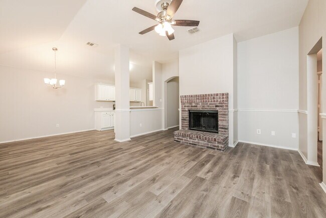 Foto del edificio - 5412 Beaver Ridge Dr