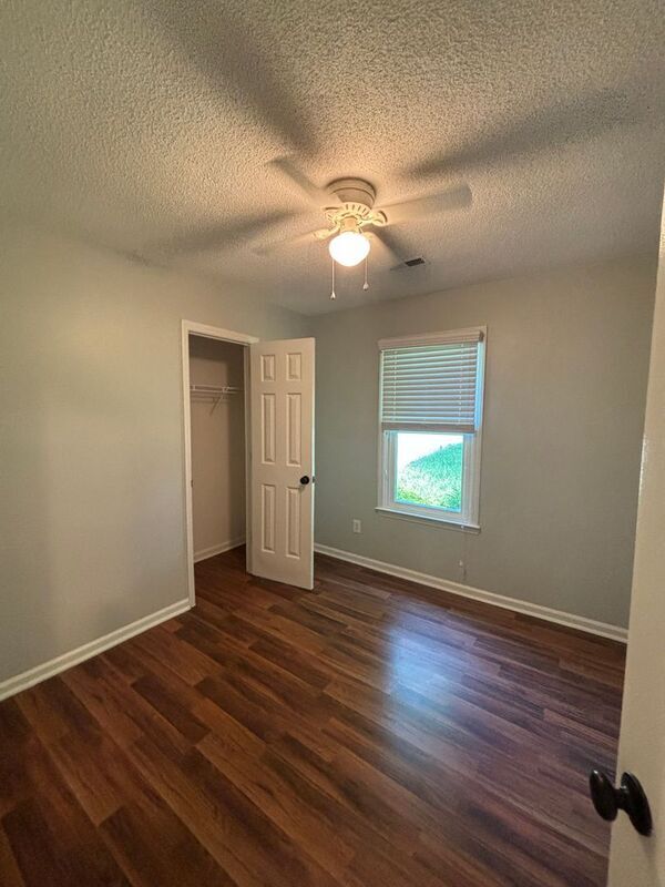 Building Photo - 7196 Catawba Springs Rd