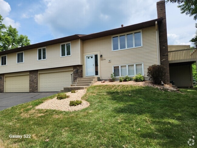 Building Photo - 14378 Sorrel Way