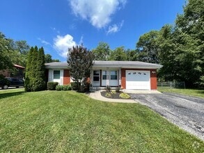 Building Photo - 511 Ardmore Ln
