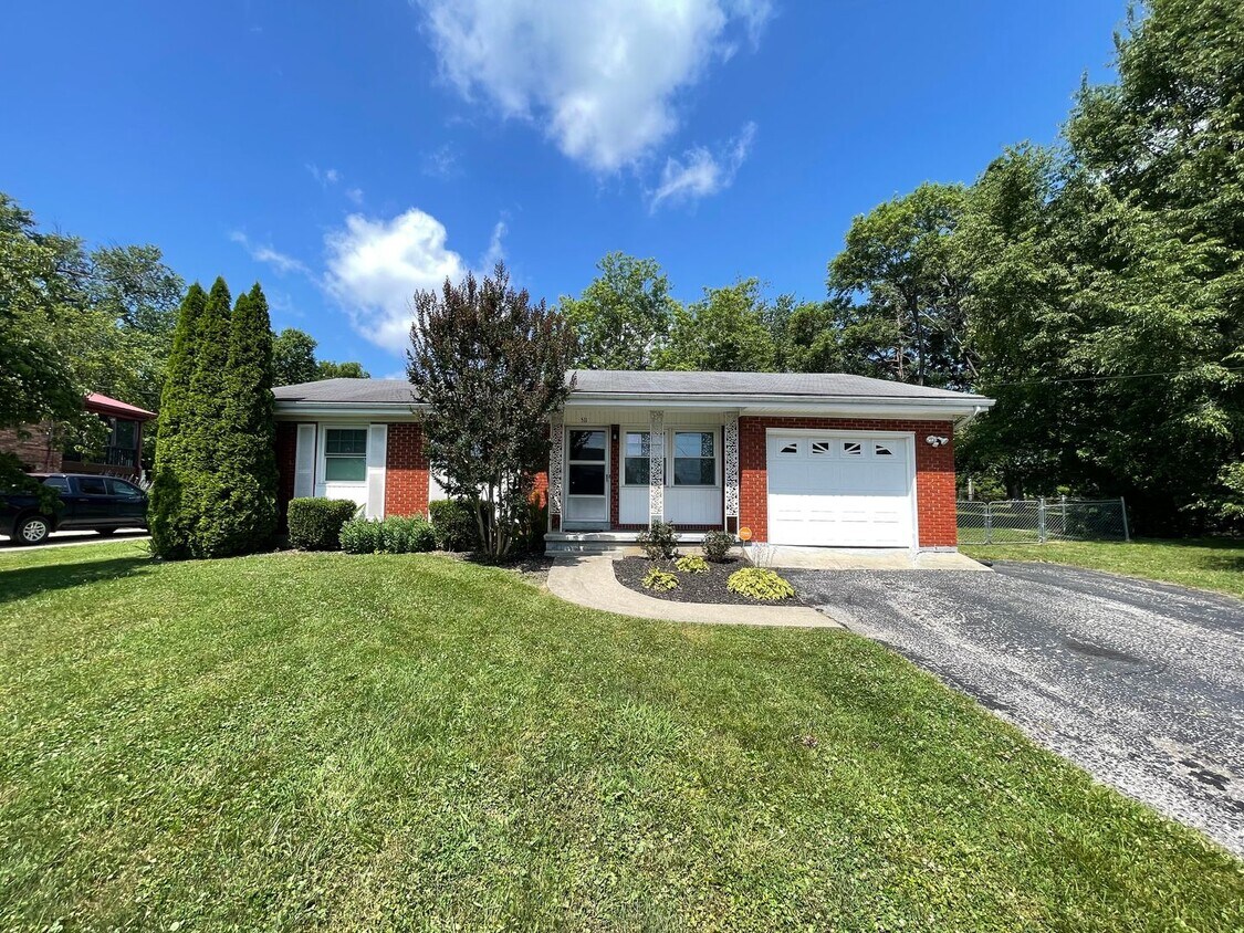 Foto principal - Town and Country Home For Rent
