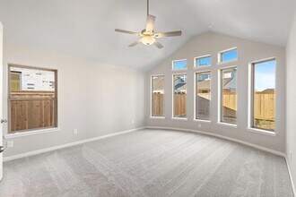 Building Photo - 21934 Frosted Elfin Dr