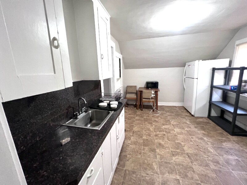 1109 W Washtenaw St, Lansing, MI 48915 House Rental in Lansing, MI