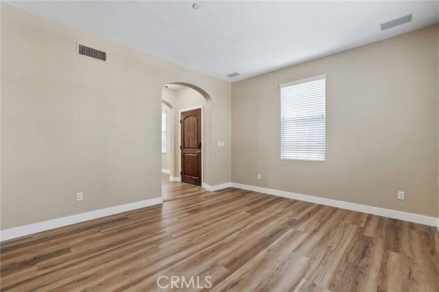 Building Photo - 46 Arborside