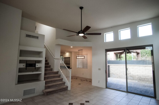 Building Photo - 5237 E Calle Vista De Colores