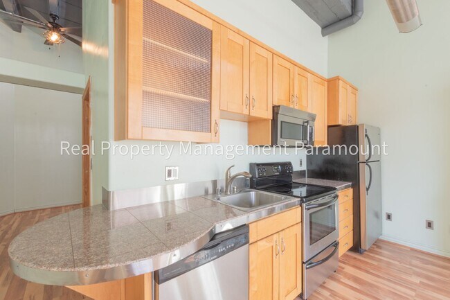 Foto del edificio - Beautiful One Bedroom Apartment in Downtown Los Angeles!