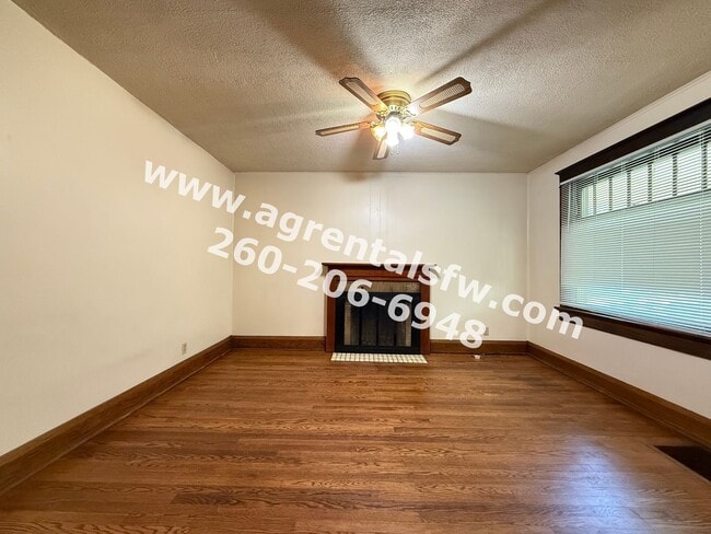 Building Photo - 919 Rivermet Ave