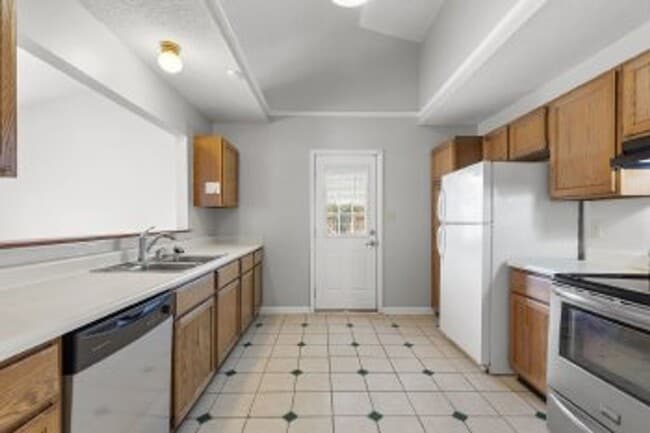 Building Photo - Schedule Your Showing Today