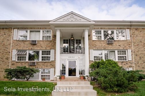 Foto principal - 2500 Edgcumbe Rd